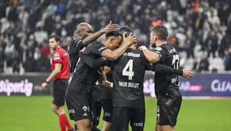 Beşiktaş Bodrum engelini aştı! 3 puanı 2 golle aldı
