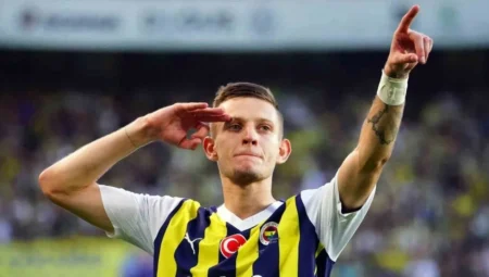 Szymanski parladı: Fenerbahçe hazırlık maçında Portimonense’yi mağlup etti